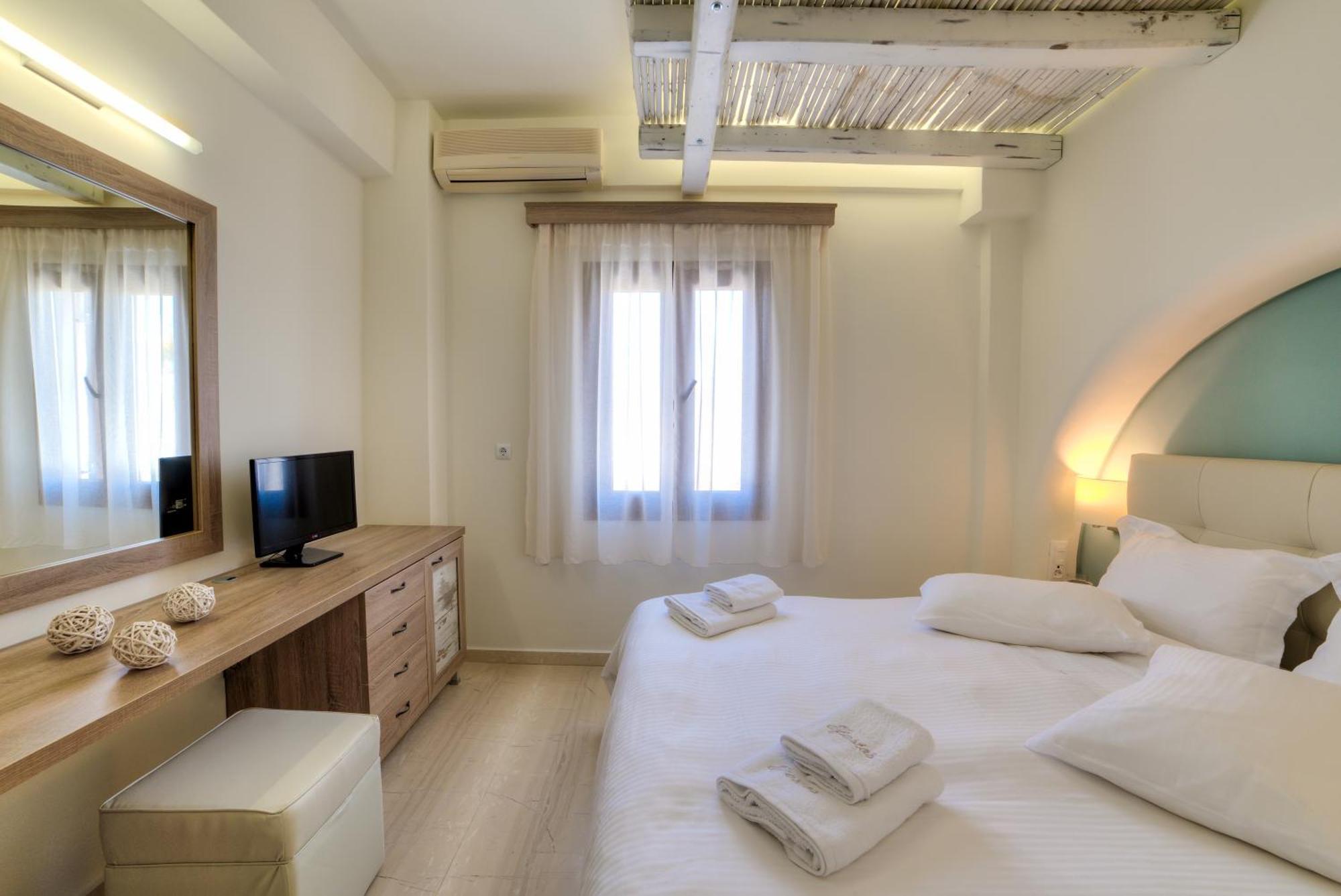 Ifestos Villa Fira  Pokoj fotografie