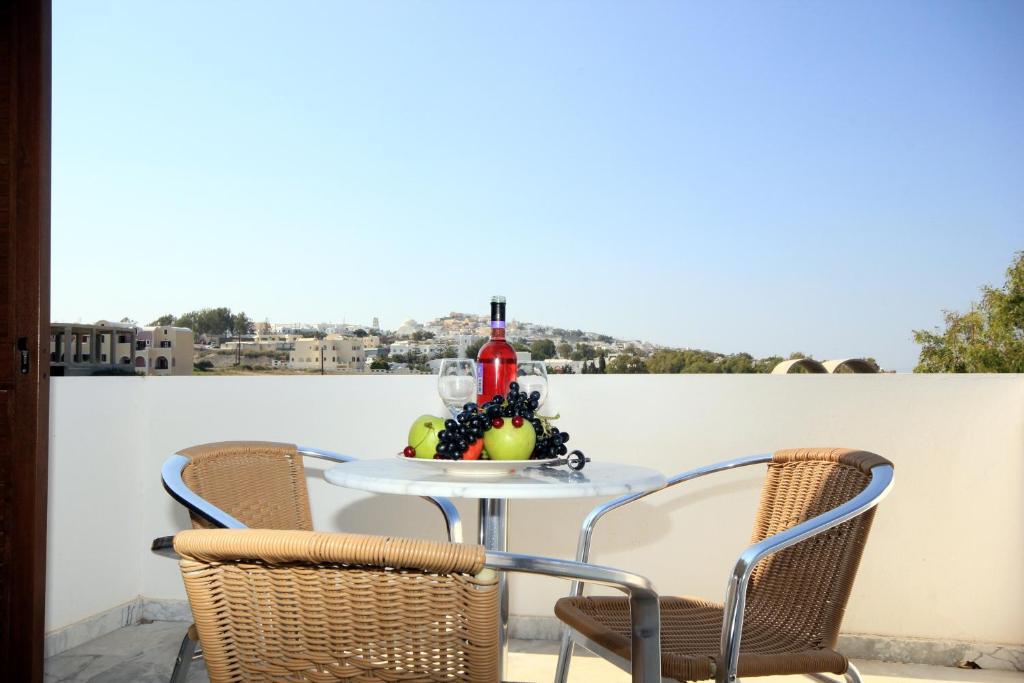 Ifestos Villa Fira  Pokoj fotografie